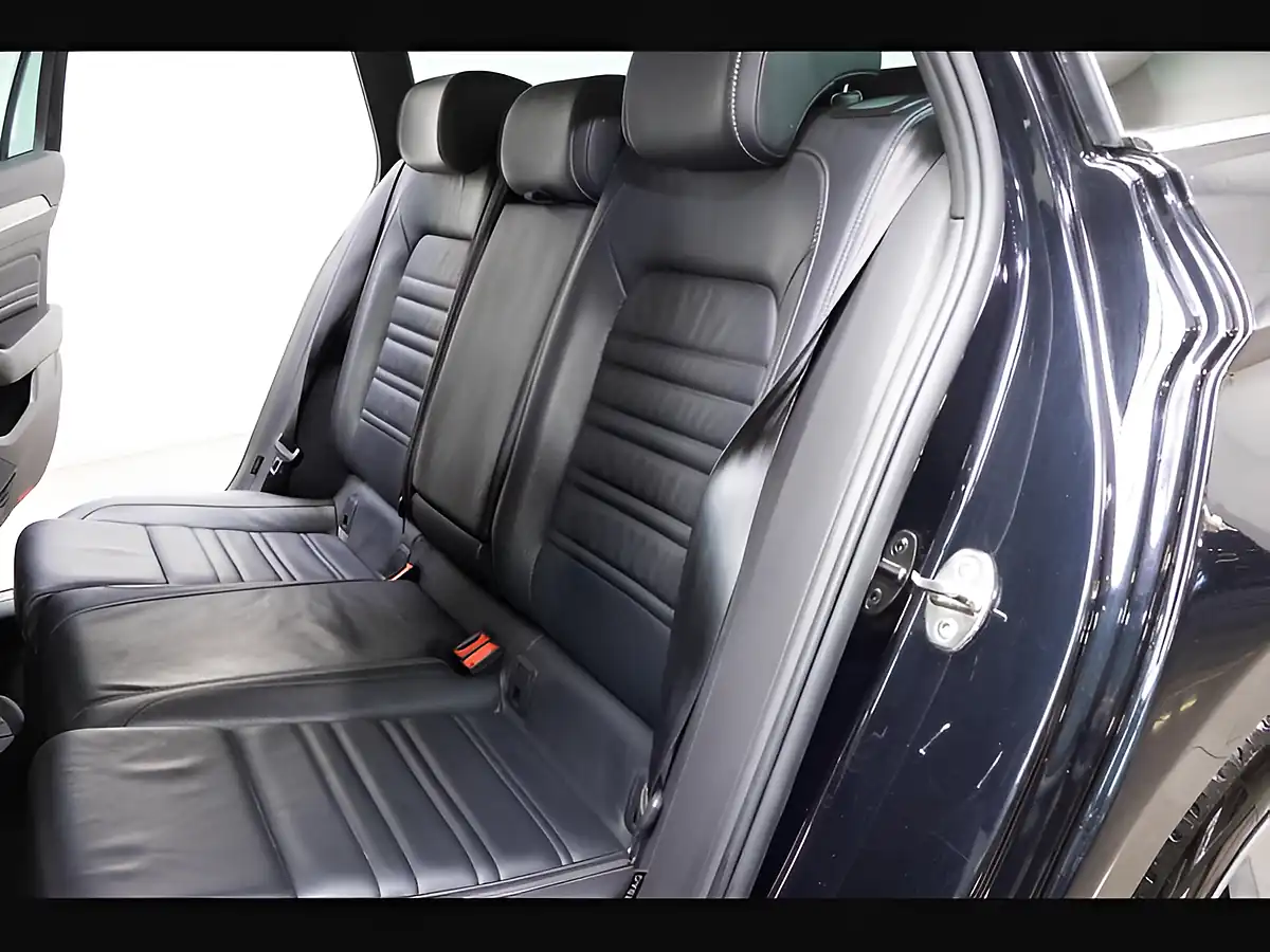 Used 2023 Volkswagen Passat R-Line Black - Interior and Exterior details 17