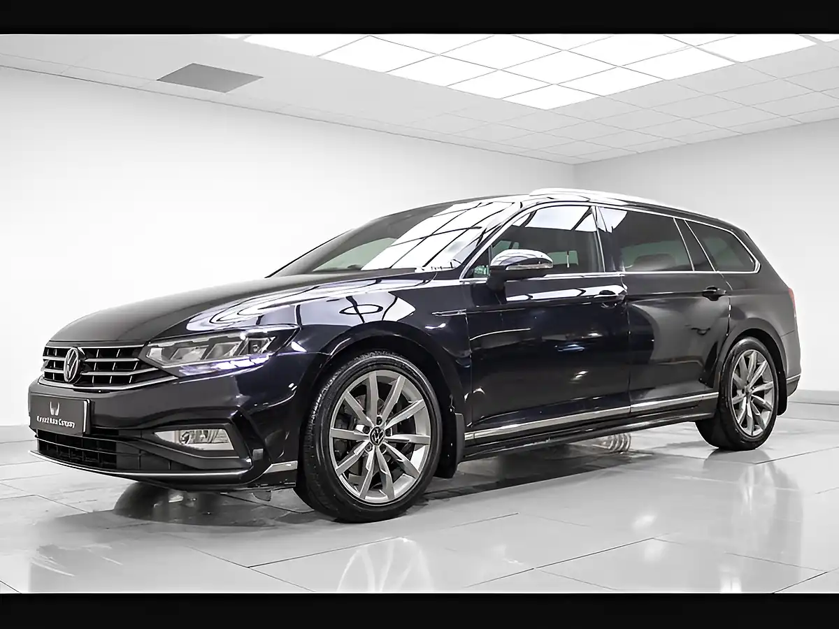 Used 2023 Volkswagen Passat R-Line Black - Interior and Exterior details 5
