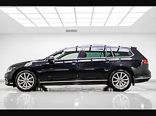 Used 2023 Volkswagen Passat R-Line Black - Interior and Exterior details 6