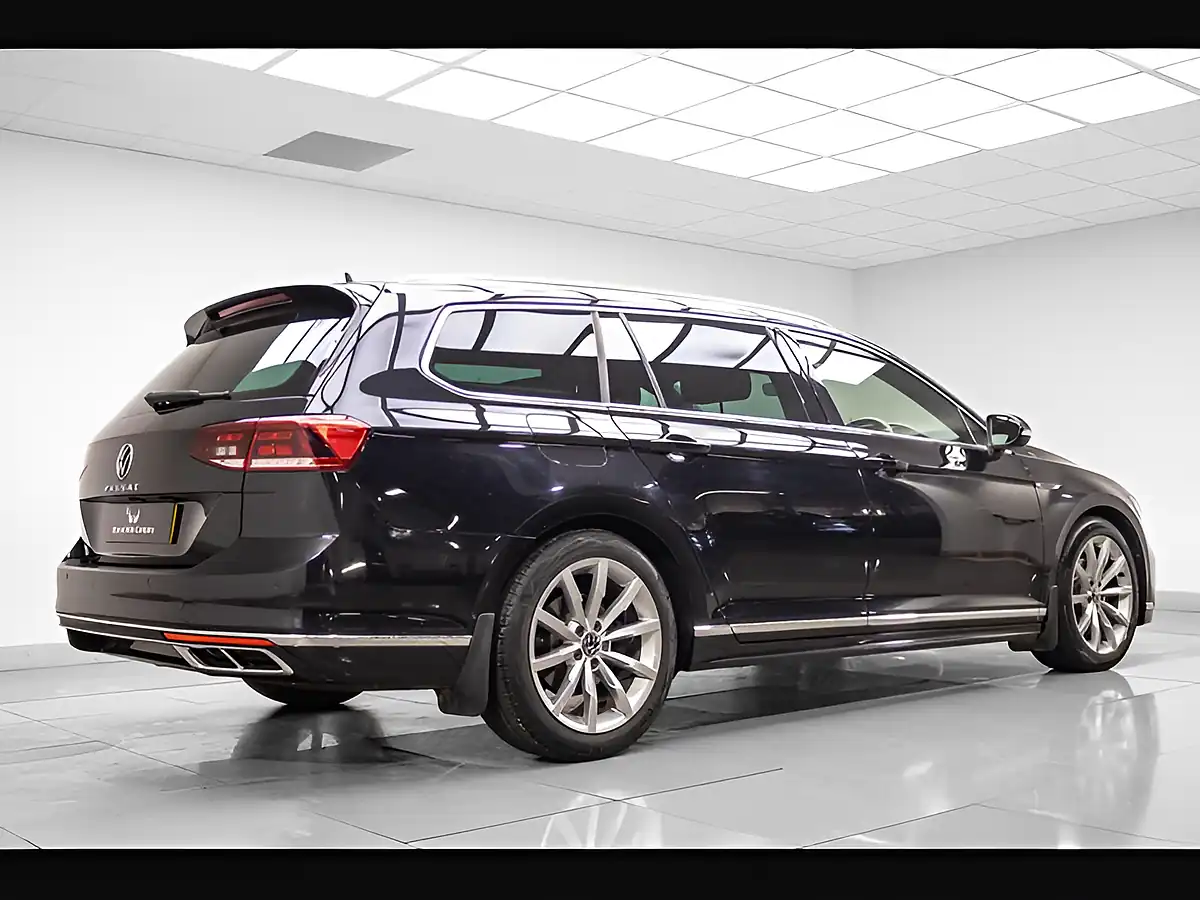 Used 2023 Volkswagen Passat R-Line Black - Interior and Exterior details 8