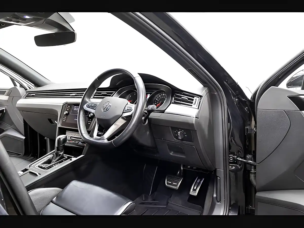 Used 2023 Volkswagen Passat R-Line Black - Interior and Exterior details 9