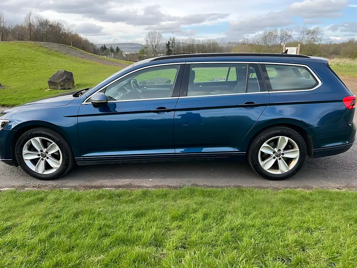 Used 2023 Volkswagen Passat Se Nav Blue - Interior and Exterior details 7