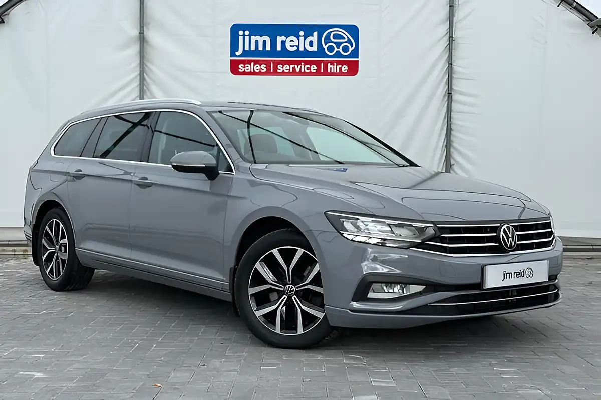 Used 2023 Volkswagen Passat Sel Grey - Front View