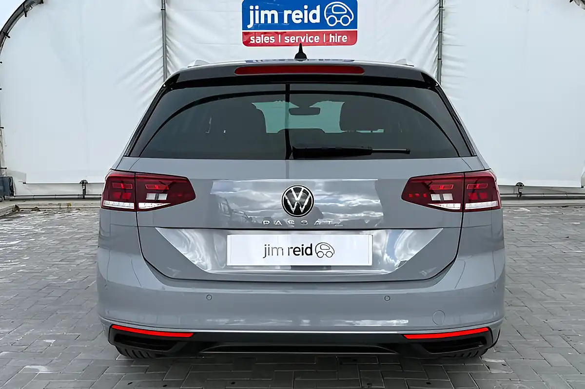 Used 2023 Volkswagen Passat Sel Grey - Interior and Exterior details 10