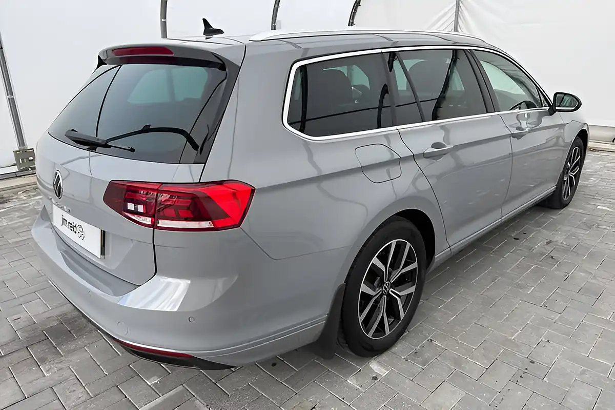 Used 2023 Volkswagen Passat Sel Grey - Interior and Exterior details 14