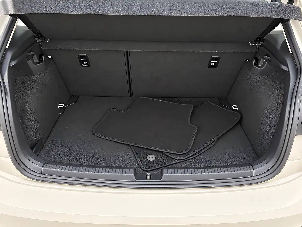 Used 2023 Volkswagen Polo Life Grey - Interior and Exterior details 10