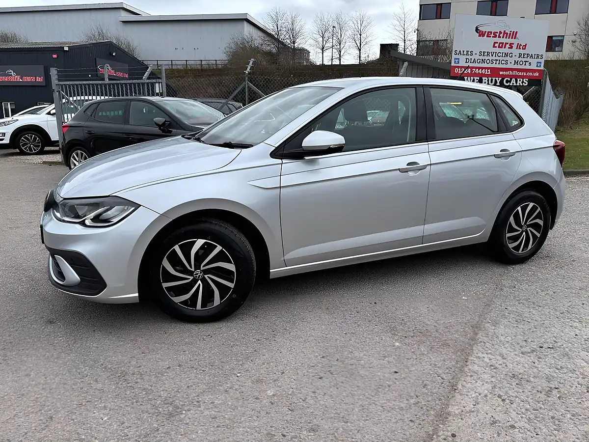 Used 2023 Volkswagen Polo Life Silver - Interior and Exterior details 15