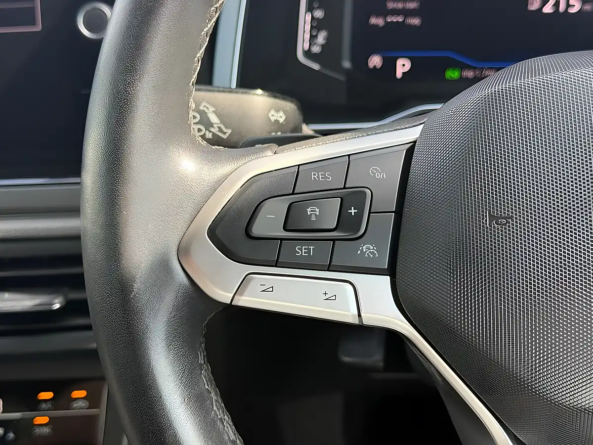 Used 2023 Volkswagen Polo R-Line White - Interior and Exterior details 15