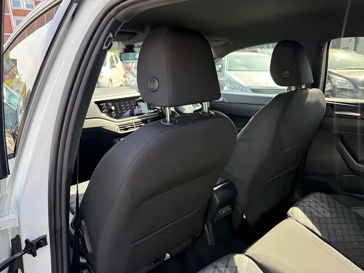 Used 2023 Volkswagen Polo R-Line White - Interior and Exterior details 20