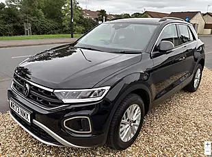 Used 2023 Volkswagen T-Roc Life Black - Interior and Exterior details 6
