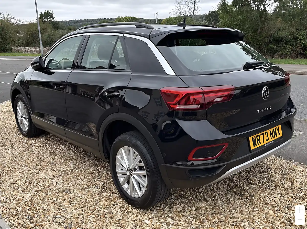 Used 2023 Volkswagen T-Roc Life Black - Interior and Exterior details 7