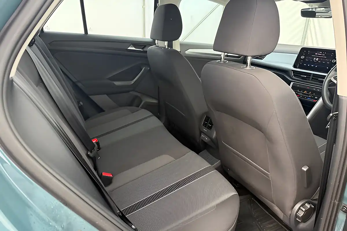 Used 2023 Volkswagen T-Roc Life Blue - Interior and Exterior details 15