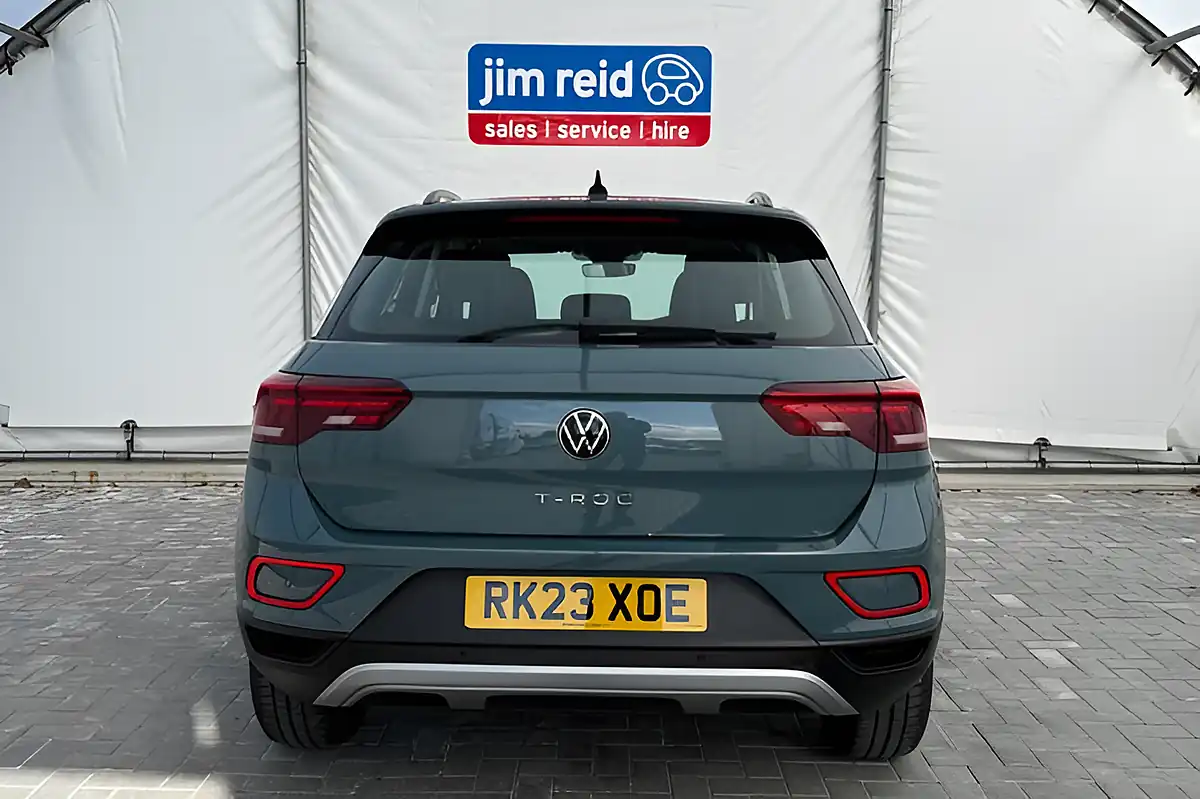 Used 2023 Volkswagen T-Roc Life Blue - Interior and Exterior details 9