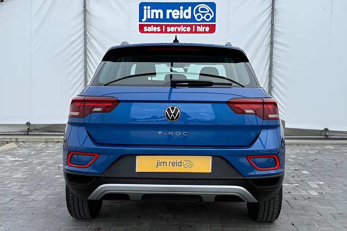 Used 2023 Volkswagen T-Roc Life Blue - Interior and Exterior details 14