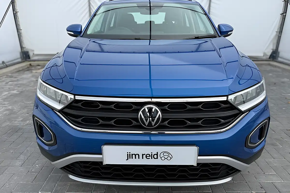 Used 2023 Volkswagen T-Roc Life Blue - Interior and Exterior details 6
