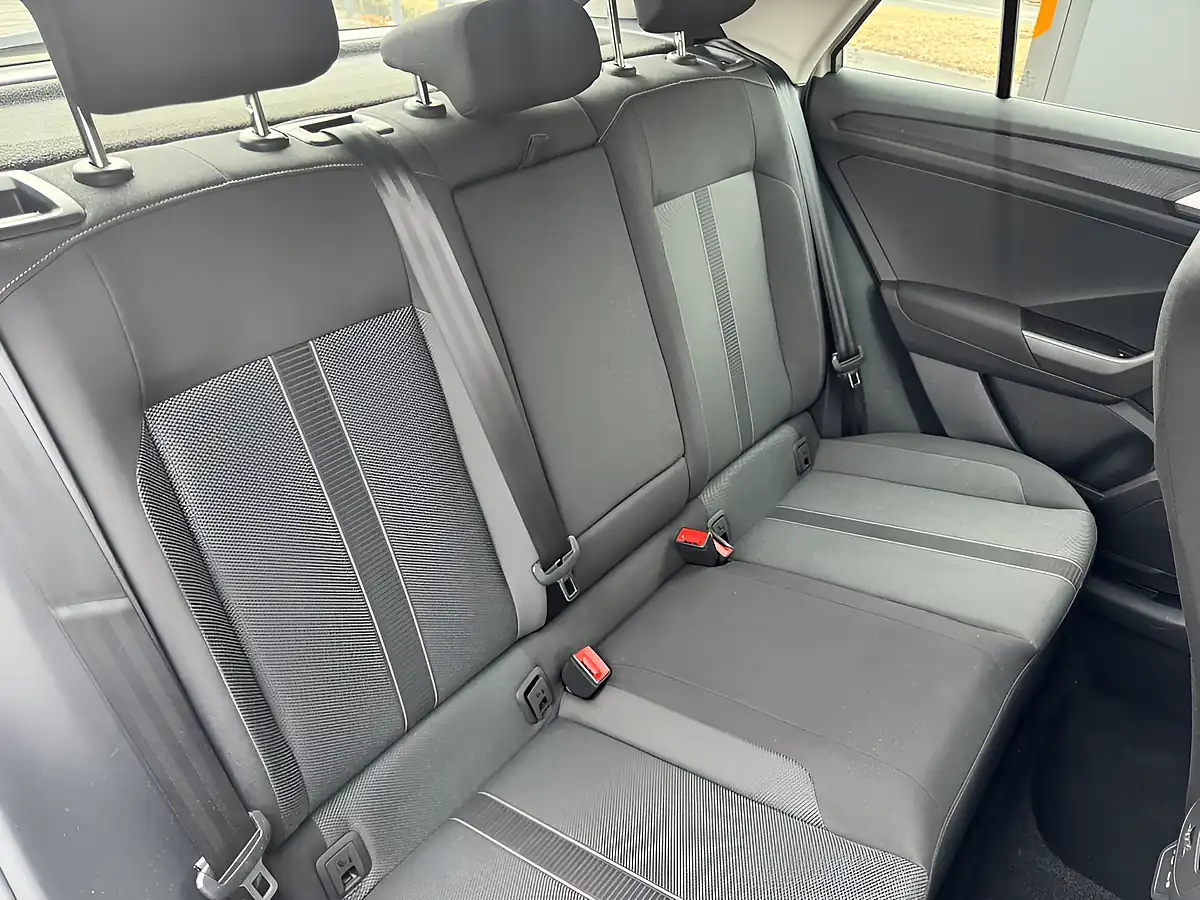 Used 2023 Volkswagen T-Roc Life Grey - Interior and Exterior details 9