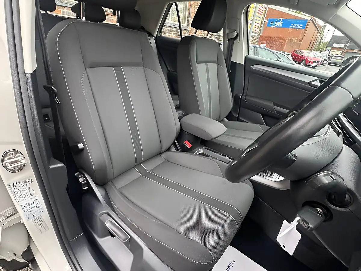 Used 2023 Volkswagen T-Roc Life Grey - Interior and Exterior details 8