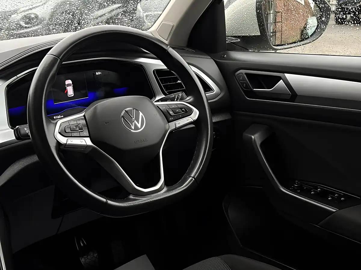 Used 2023 Volkswagen T-Roc Life Grey - Interior and Exterior details 13
