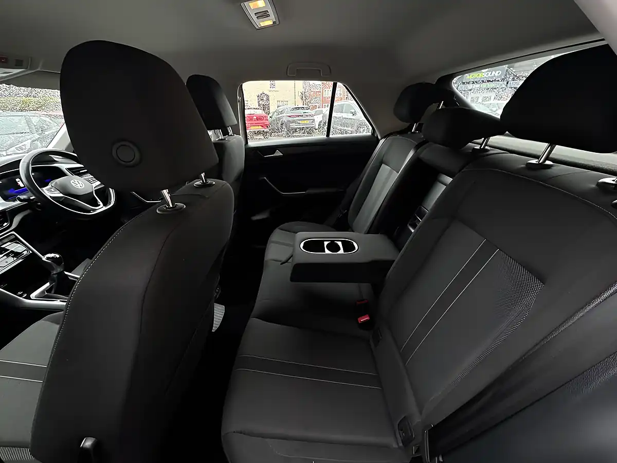 Used 2023 Volkswagen T-Roc Life Grey - Interior and Exterior details 6