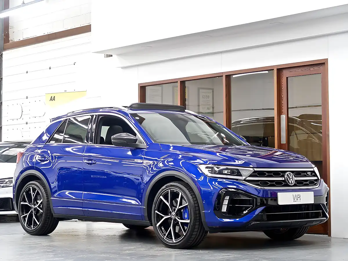 Used 2023 Volkswagen T-Roc R Blue - Front View