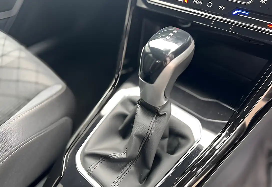 Used 2023 Volkswagen T-Roc R-Line Black - Interior and Exterior details 19