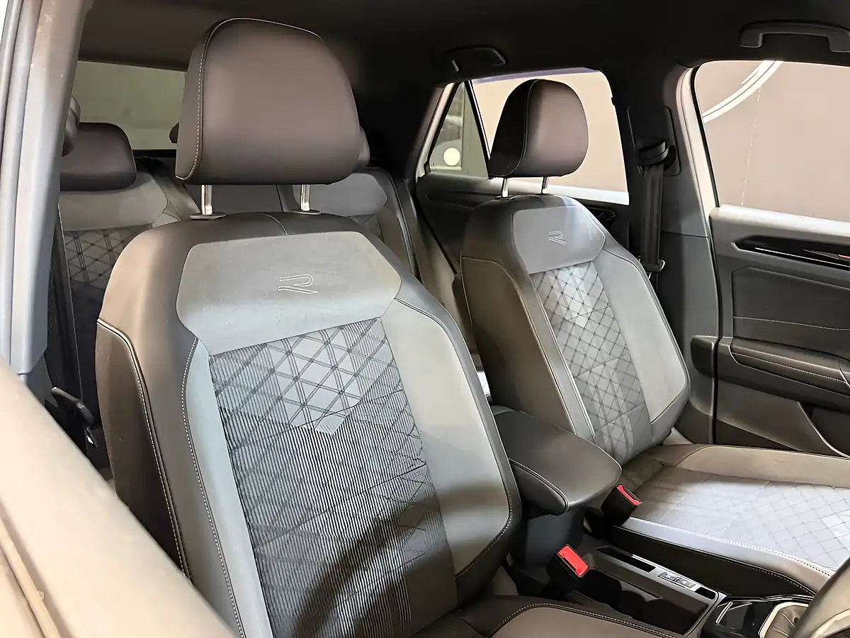 Used 2023 Volkswagen T-Roc R-Line White - Interior and Exterior details 12