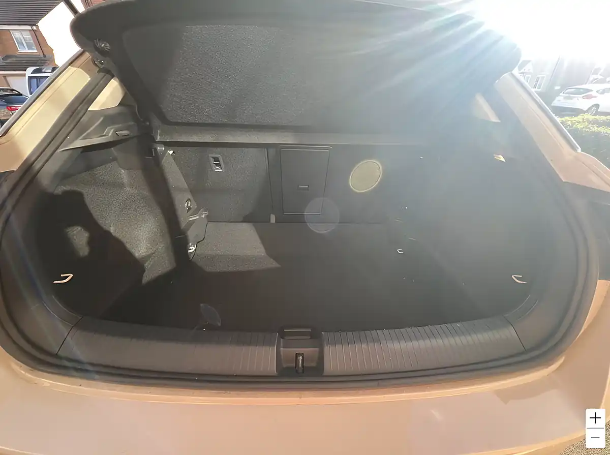 Used 2023 Volkswagen T-Roc Style Grey - Interior and Exterior details 10