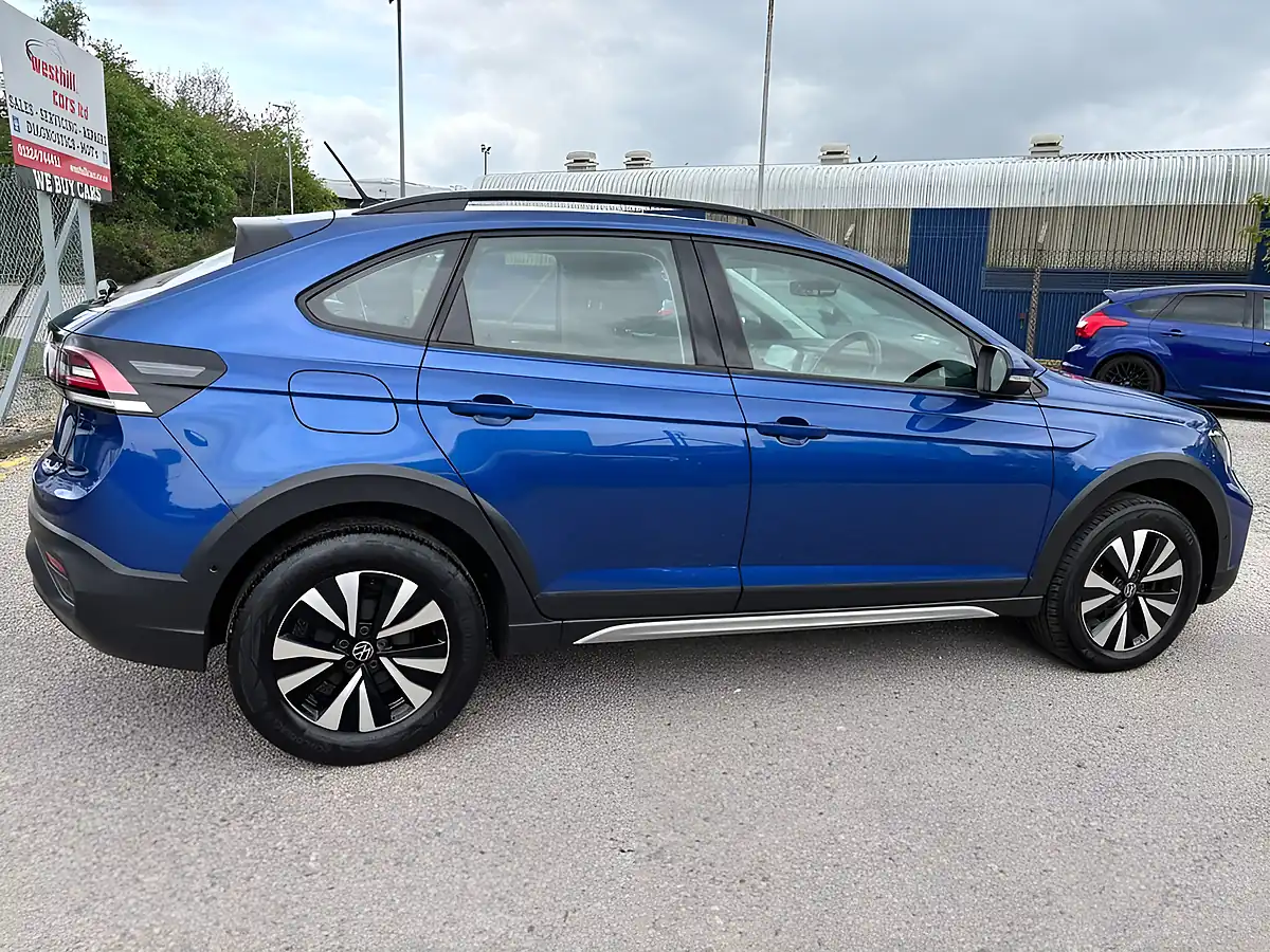Used 2023 Volkswagen Taigo Life Blue - Interior and Exterior details 8