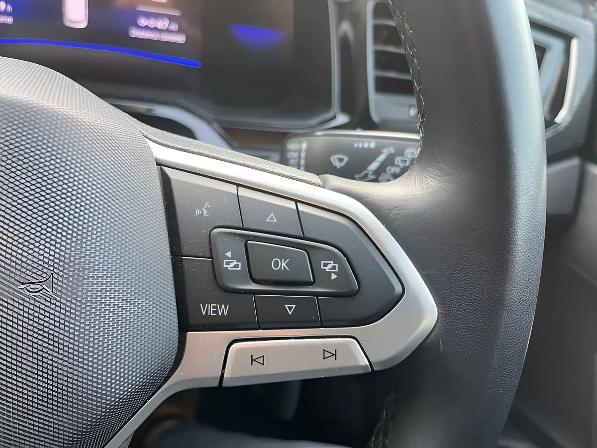 Used 2023 Volkswagen Taigo Life Silver - Interior and Exterior details 2