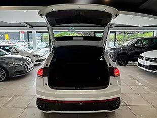 Used 2023 Volkswagen Taigo R-Line White - Interior and Exterior details 6