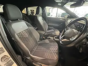 Used 2023 Volkswagen Taigo R-Line White - Interior and Exterior details 9