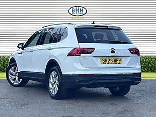 Used 2023 Volkswagen Tiguan Allspace Life Candy White - Interior and Exterior details 11