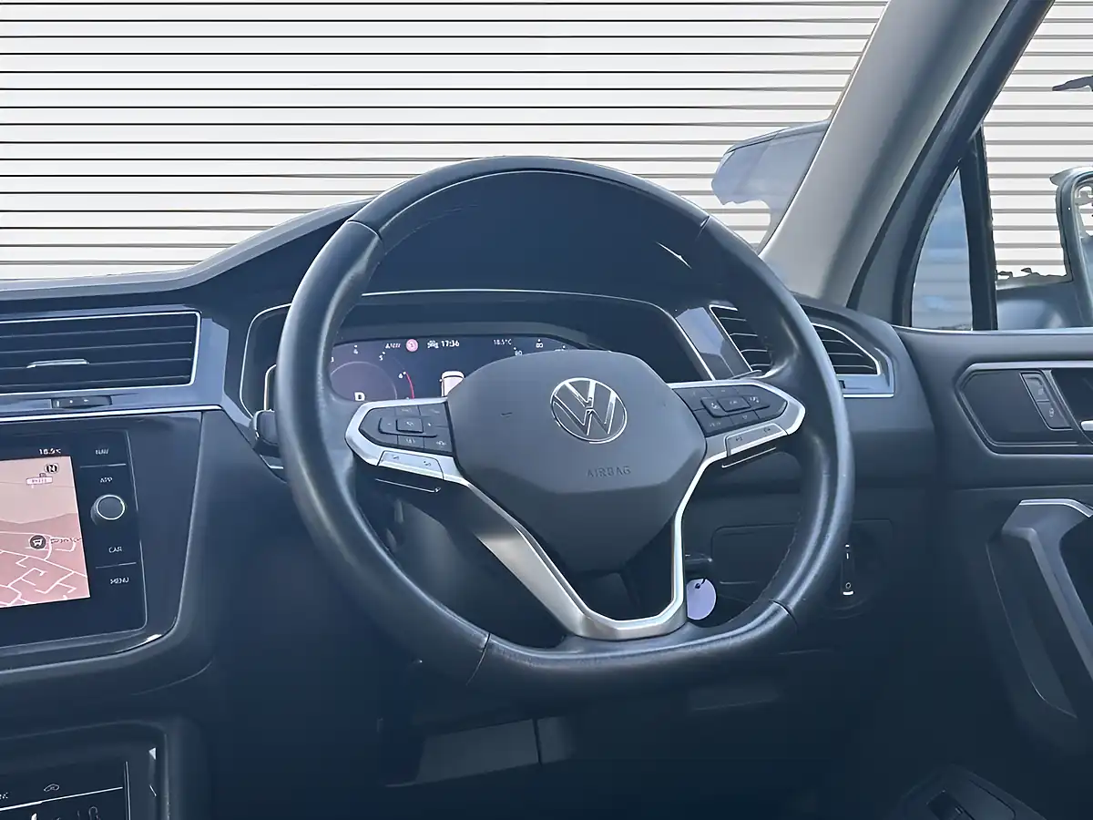 Used 2023 Volkswagen Tiguan Allspace Life Candy White - Interior and Exterior details 18