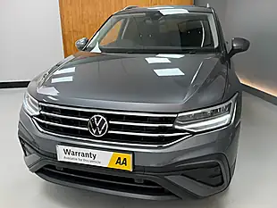 Used 2023 Volkswagen Tiguan Allspace Life Grey - Interior and Exterior details 7