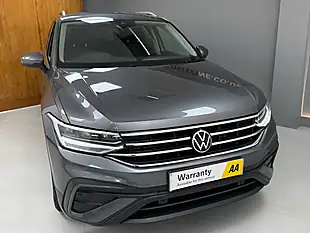 Used 2023 Volkswagen Tiguan Allspace Life Grey - Interior and Exterior details 8