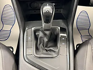 Used 2023 Volkswagen Tiguan Life Dolphin Grey - Interior and Exterior details 15