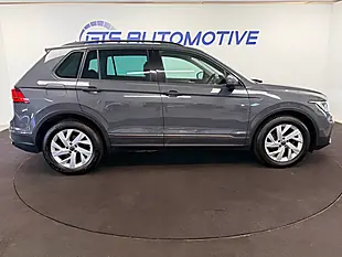Used 2023 Volkswagen Tiguan Life Dolphin Grey - Interior and Exterior details 5