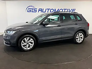 Used 2023 Volkswagen Tiguan Life Dolphin Grey - Interior and Exterior details 8