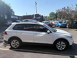 Used 2023 Volkswagen Tiguan Life White - Interior and Exterior details 2