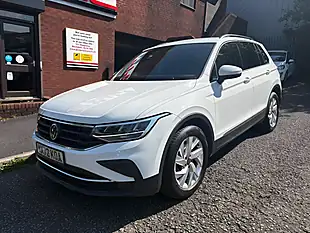 Used 2023 Volkswagen Tiguan Life White - Interior and Exterior details 7