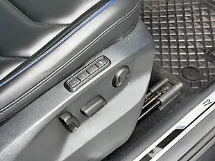 Used 2023 Volkswagen Tiguan R Black - Interior and Exterior details 12