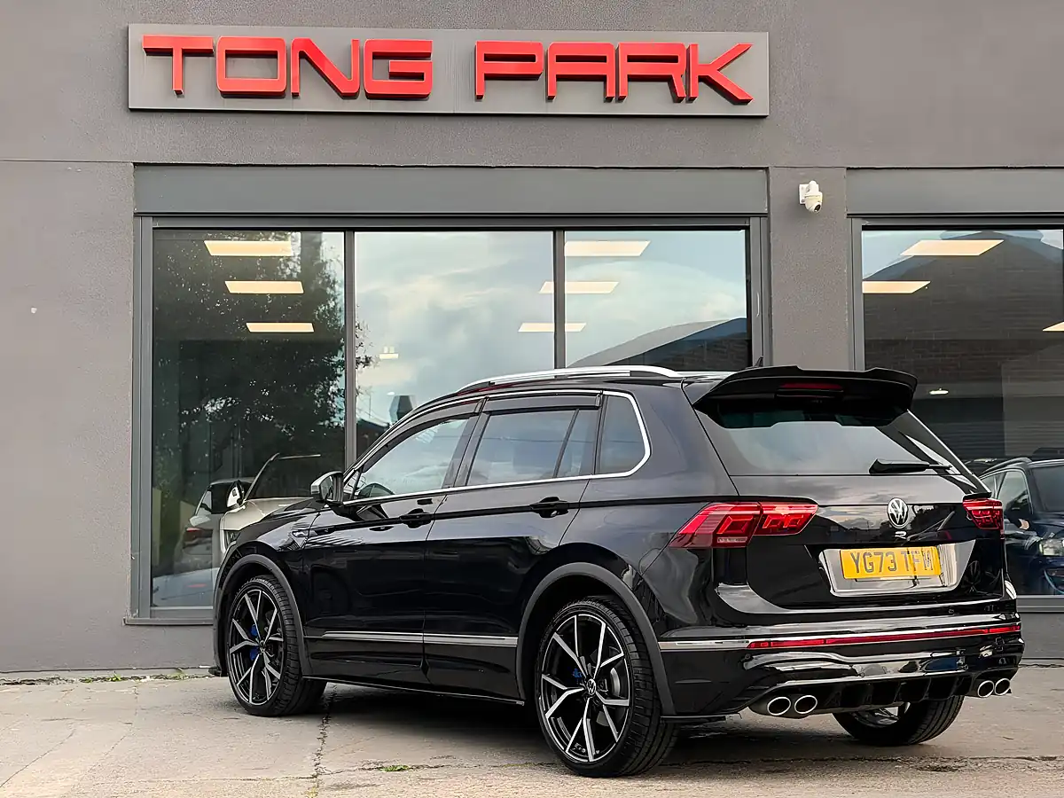 Used 2023 Volkswagen Tiguan R Black - Interior and Exterior details 5