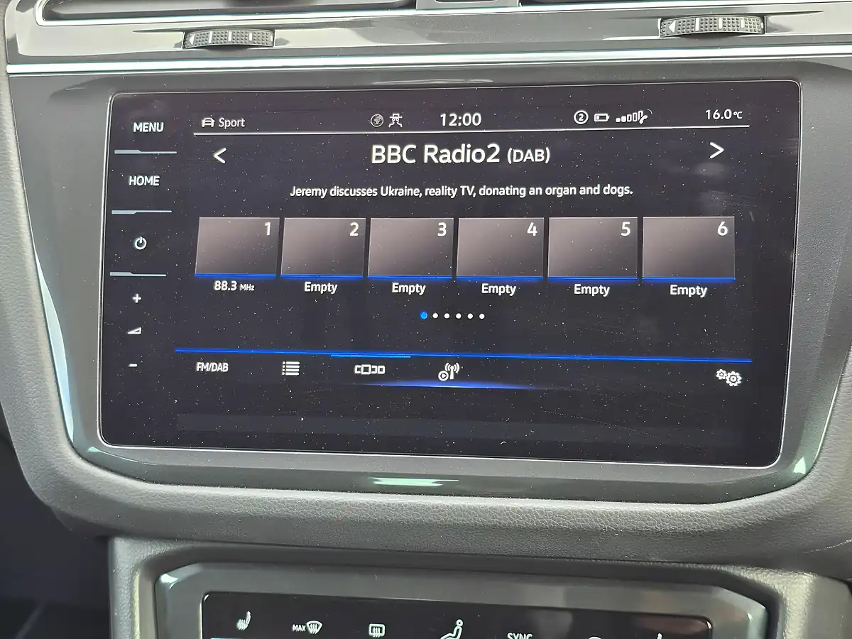 Used 2023 Volkswagen Tiguan R Black - Interior and Exterior details 16