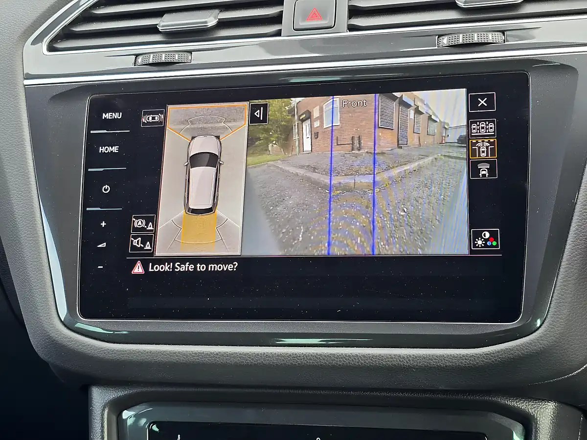 Used 2023 Volkswagen Tiguan R Black - Interior and Exterior details 18