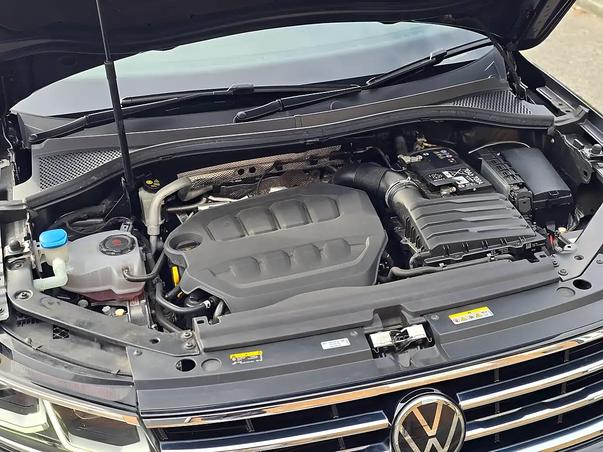 Used 2023 Volkswagen Tiguan R Black - Interior and Exterior details 20