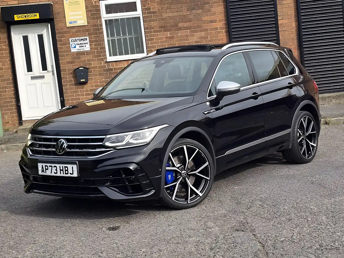Used 2023 Volkswagen Tiguan R Black - Interior and Exterior details 8