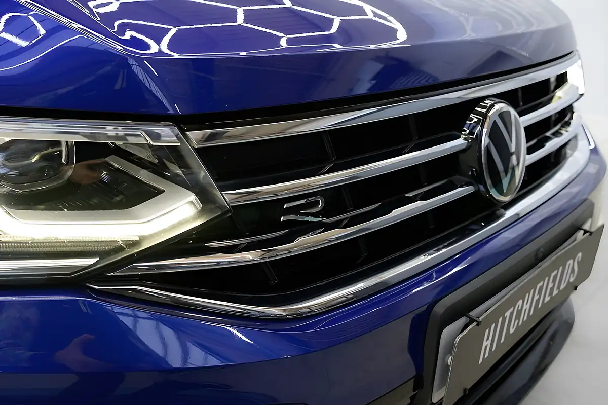 Used 2023 Volkswagen Tiguan R Lapiz Blue - Interior and Exterior details 11