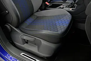 Used 2023 Volkswagen Tiguan R Lapiz Blue - Interior and Exterior details 13