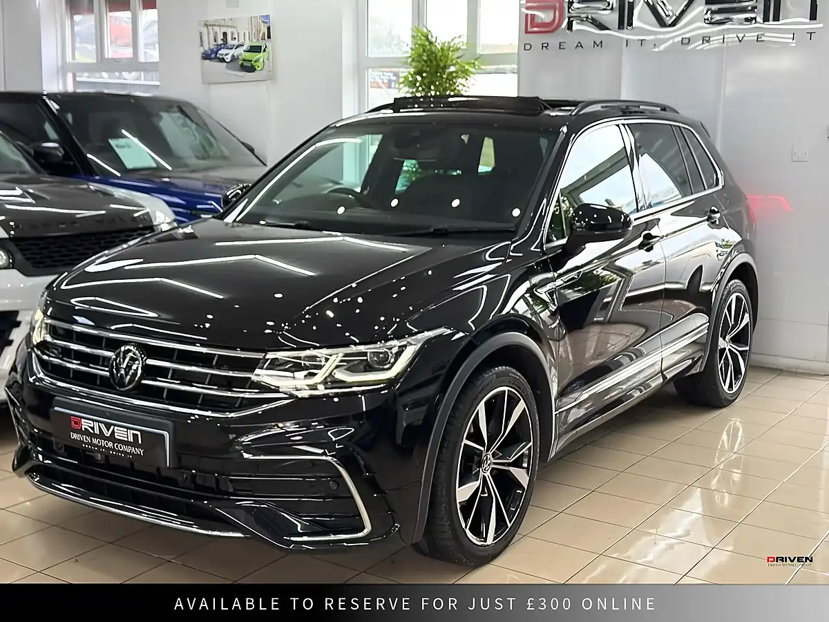 Used 2023 Volkswagen Tiguan R-Line Black - Interior and Exterior details 6