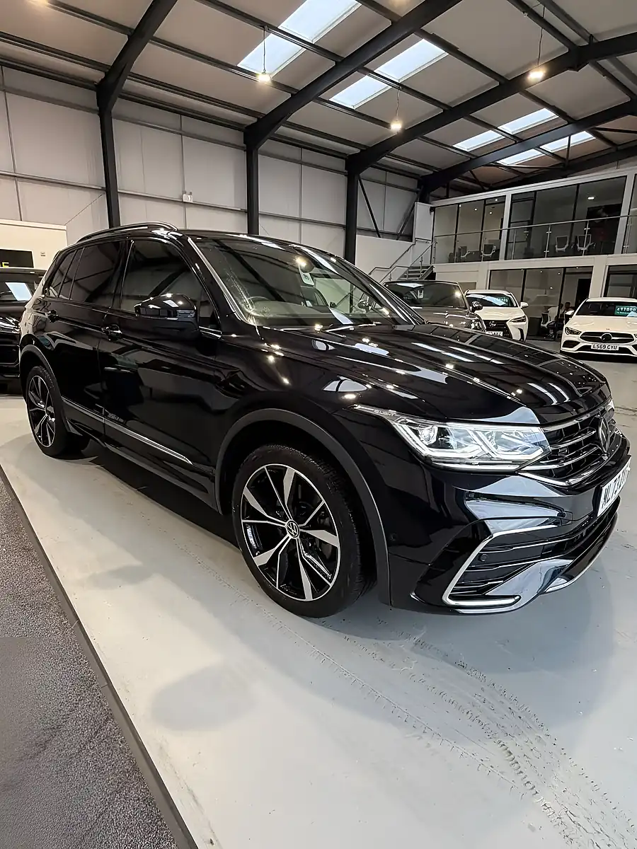 Used 2023 Volkswagen Tiguan R-Line Black - Interior and Exterior details 2